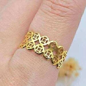 18k Saudi Gold Lucky Coin Ring Size 8 Only Real Gold Pawnable Lightweight